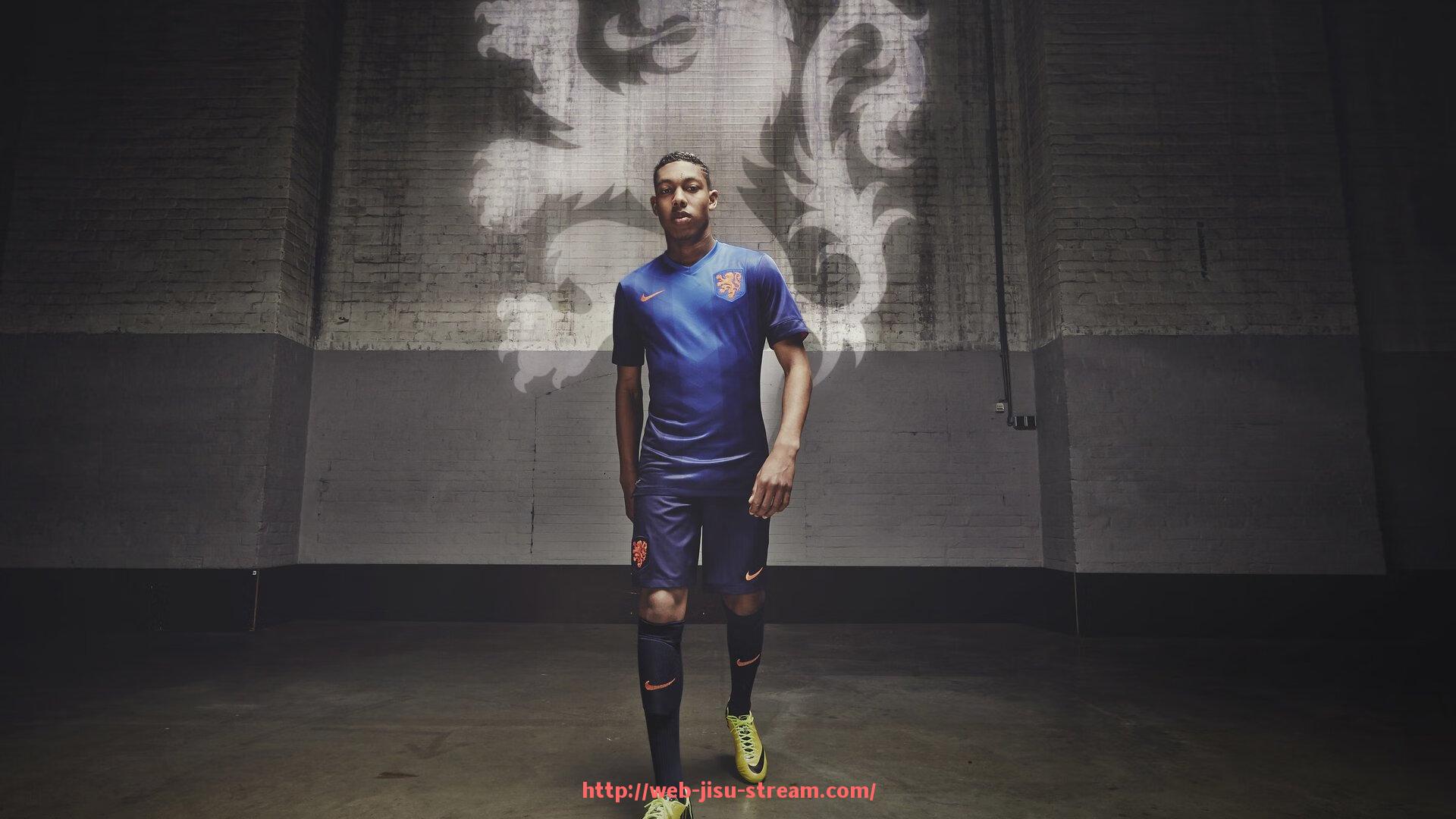 极速直播-欧冠球员身价排行榜与转会市场波动趋势分析